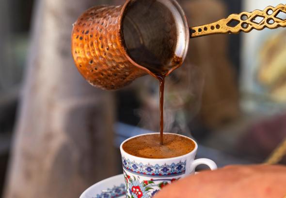 500 éves a török kávé: csak egyszer kell megkóstolnod, hogy örökre megjegyezd!